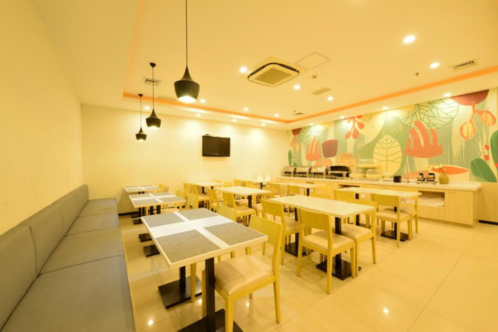 Hanting Hotel Luoyang Wanda Екстериор снимка