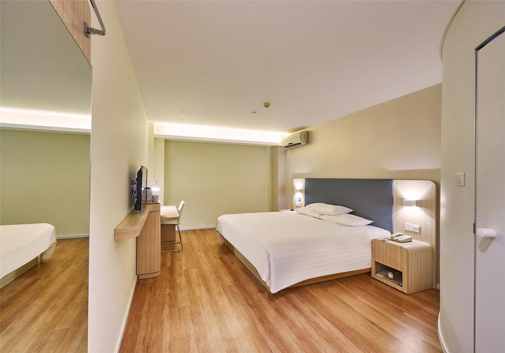 Hanting Hotel Luoyang Wanda Екстериор снимка